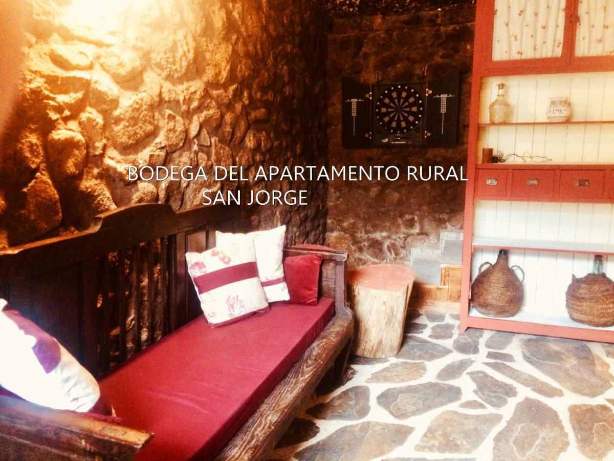 Apartamento Rural San Jorge Bajo Navaconcejo Luaran gambar